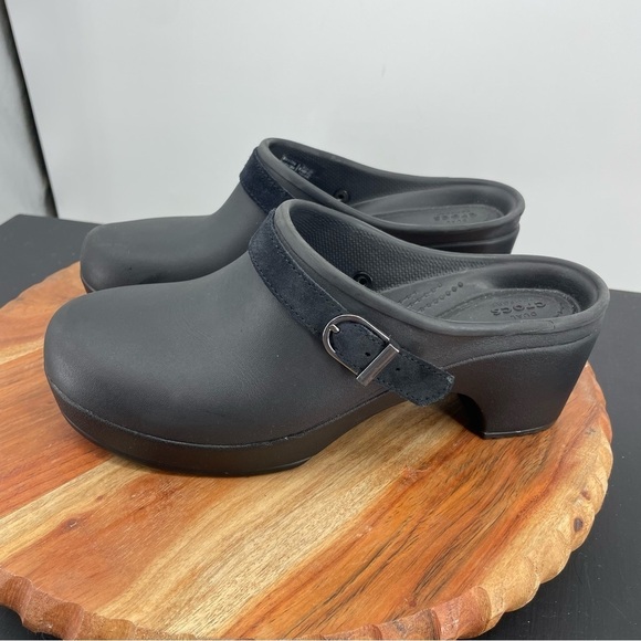 Crocs Sarah Dual Comfort Chunky Heel Clogs- women's size 8 black - Picture 3 of 9